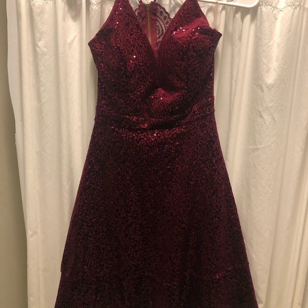 Burgundy sequins party dress